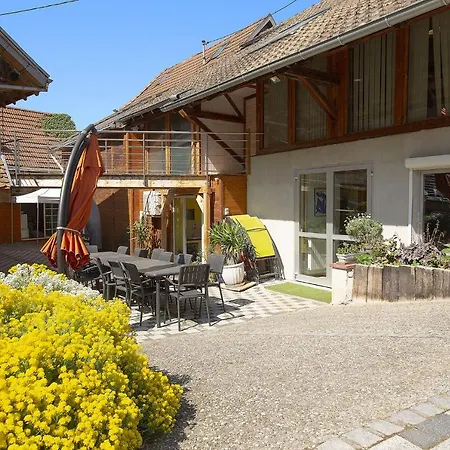 بيت للعطل Le Domaine Du Verger, Gites Et Spa Prive *