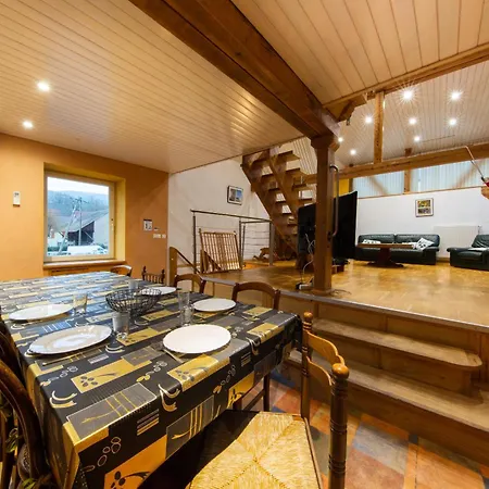 بيت للعطل Le Domaine Du Verger, Gites Et Spa Prive