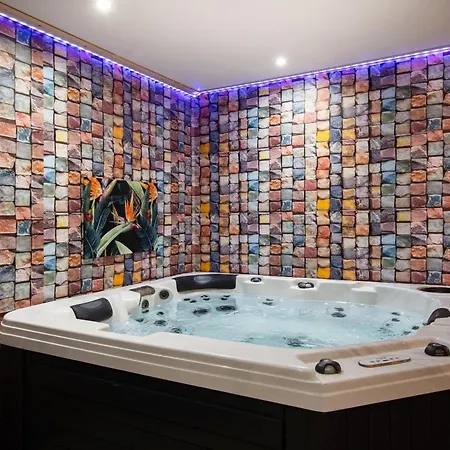 Le Domaine Du Verger Et