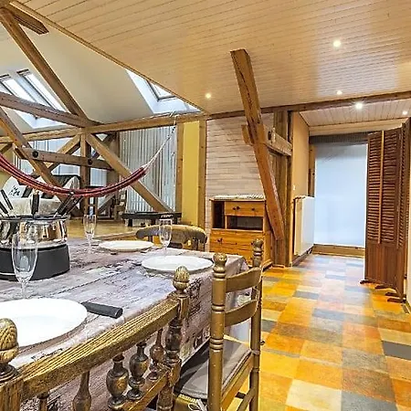 Le Domaine Du Verger, Et Prive